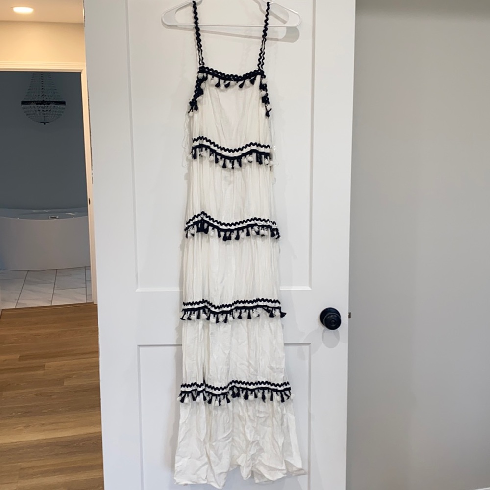 New with tags black and white maxi dress size small